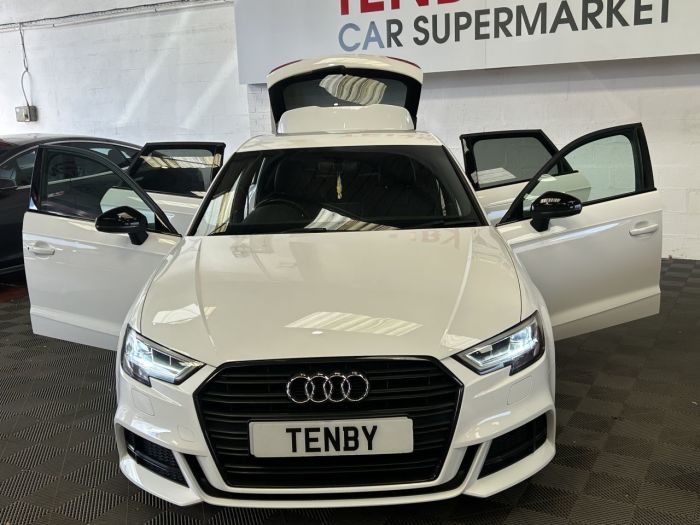 Audi A3 1.5 TFSI CoD Black Edition Sportback 5dr Petrol S Tronic Euro 6 (s/s) (150 ps) Hatchback Petrol WHITE