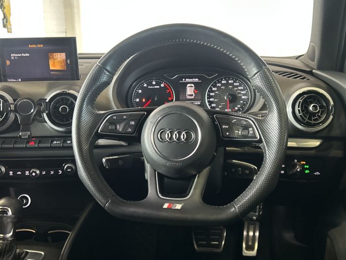 Audi A3 1.5 TFSI CoD Black Edition Sportback 5dr Petrol S Tronic Euro 6 (s/s) (150 ps) Hatchback Petrol WHITE