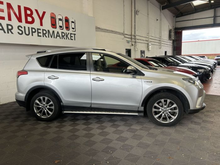 Toyota Rav4 2.5 VVT-h Excel SUV 5dr Petrol Hybrid CVT 4WD Euro 6 (s/s) (197 ps) SUV Hybrid SILVER