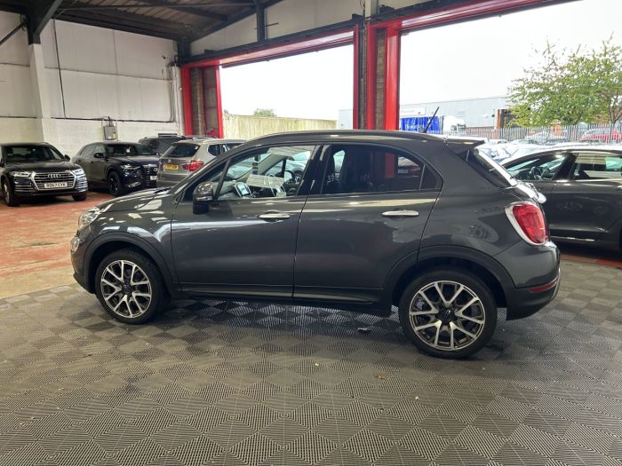 Fiat 500x 1.4 MultiAir Cross Plus SUV 5dr Petrol DCT Euro 6 (s/s) (140 ps) SUV Petrol GREY