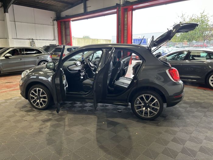 Fiat 500x 1.4 MultiAir Cross Plus SUV 5dr Petrol DCT Euro 6 (s/s) (140 ps) SUV Petrol GREY