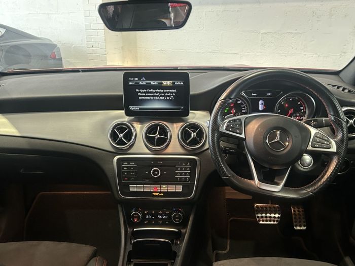 Mercedes-Benz GLA 2.1 GLA200d AMG Line SUV 5dr Diesel 7G-DCT Euro 6 (s/s) (136 ps) SUV Diesel RED