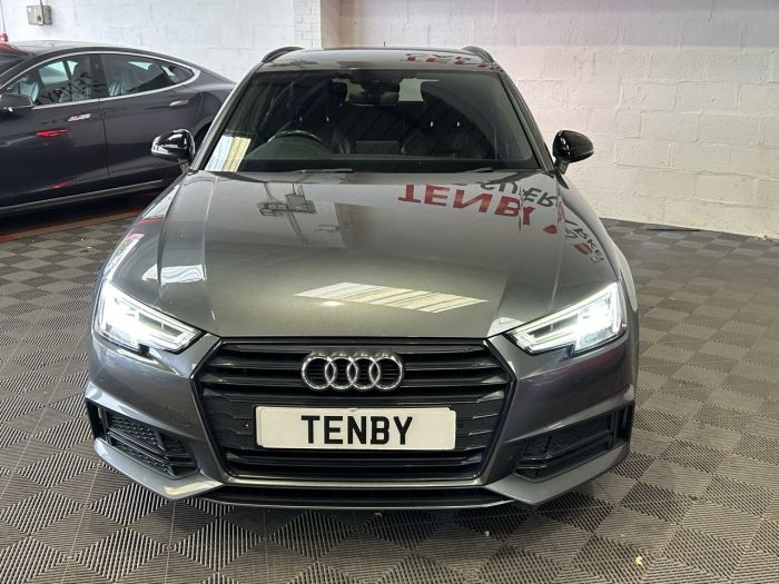 Audi A4 Avant 2.0 TDI Black Edition Estate 5dr Diesel S Tronic Euro 6 (s/s) (190 ps) Estate Diesel GREY