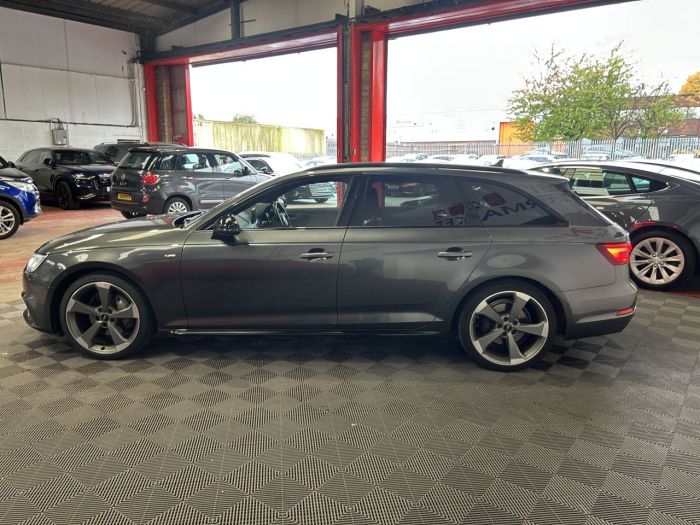 Audi A4 Avant 2.0 TDI Black Edition Estate 5dr Diesel S Tronic Euro 6 (s/s) (190 ps) Estate Diesel GREY