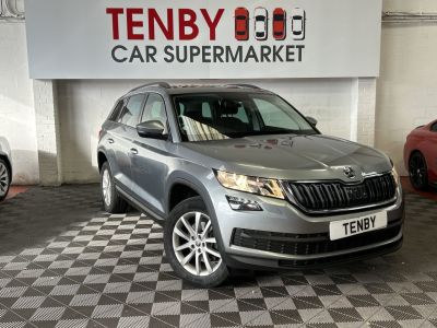 Skoda Kodiaq 2.0 TDI SE SUV 5dr Diesel DSG Euro 6 (s/s) (5 Seat) (150 ps) SUV Diesel GREYSkoda Kodiaq 2.0 TDI SE SUV 5dr Diesel DSG Euro 6 (s/s) (5 Seat) (150 ps) SUV Diesel GREY at Motor Finance 4u Tunbridge Wells