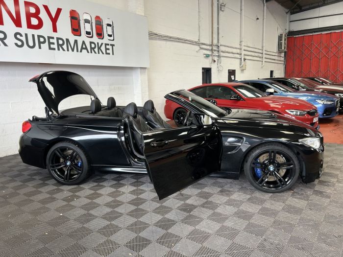 BMW M4 3.0 BiTurbo Convertible 2dr Petrol DCT Euro 6 (s/s) (431 ps) Convertible Petrol BLACK