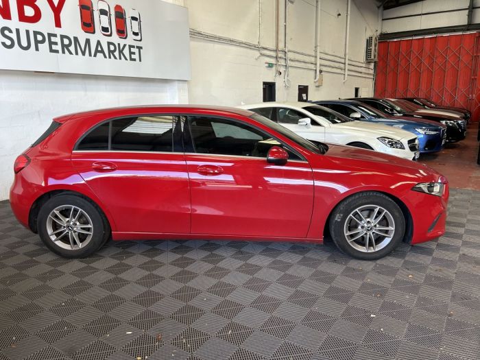 Mercedes-Benz A Class 1.5 A180d SE Hatchback 5dr Diesel 7G-DCT Euro 6 (s/s) (116 ps) Hatchback Diesel RED