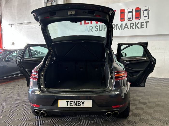 Porsche Macan 3.0 TD V6 S SUV 5dr Diesel PDK 4WD Euro 6 (s/s) (258 ps) SUV Diesel GREY