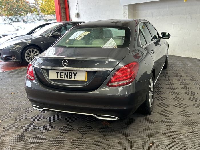 Mercedes-Benz C Class 2.1 C220d Sport (Premium Plus) Saloon 4dr Diesel 7G-Tronic+ Euro 6 (s/s) (170 ps) Saloon Diesel GREY