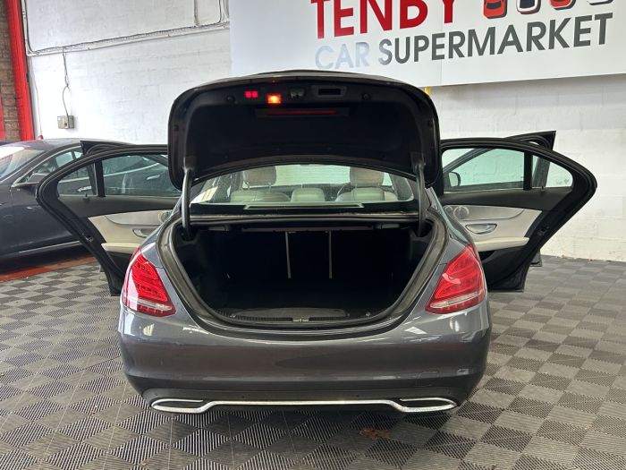 Mercedes-Benz C Class 2.1 C220d Sport (Premium Plus) Saloon 4dr Diesel 7G-Tronic+ Euro 6 (s/s) (170 ps) Saloon Diesel GREY