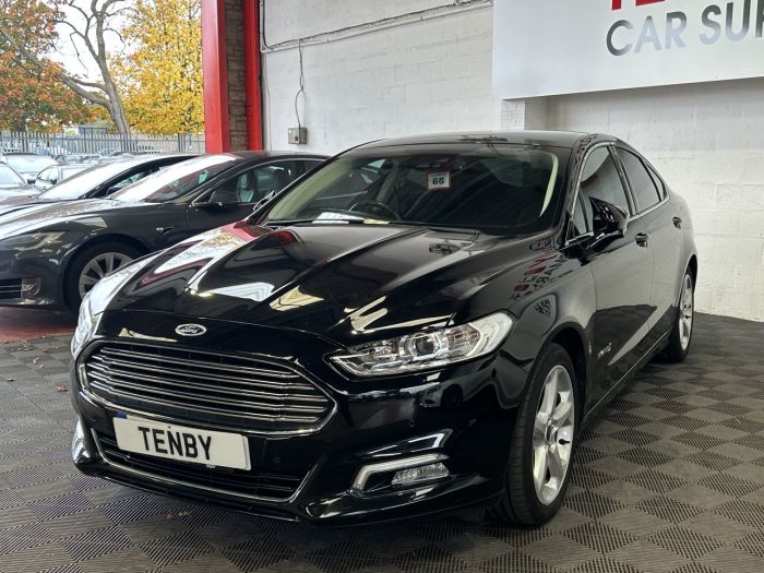 Ford Mondeo 2.0 TiVCT Titanium Edition Saloon 4dr Petrol Hybrid CVT 6Spd Euro 6 (s/s) (187 ps) Saloon Hybrid BLACK