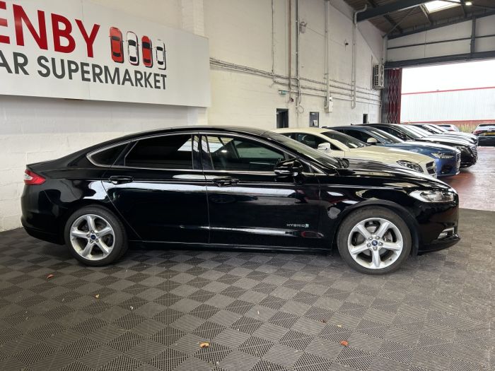 Ford Mondeo 2.0 TiVCT Titanium Edition Saloon 4dr Petrol Hybrid CVT 6Spd Euro 6 (s/s) (187 ps) Saloon Hybrid BLACK