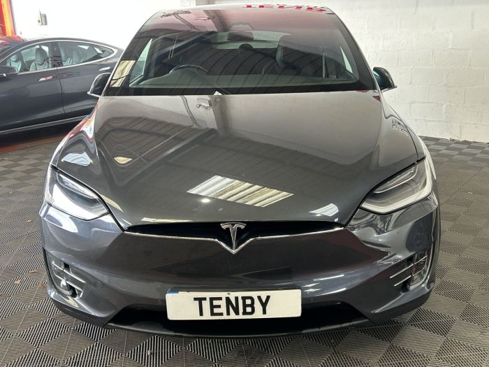 Tesla Model X 75D (Dual Motor) SUV 5dr Electric Auto 4WDE (328 bhp) SUV Electric SILVER