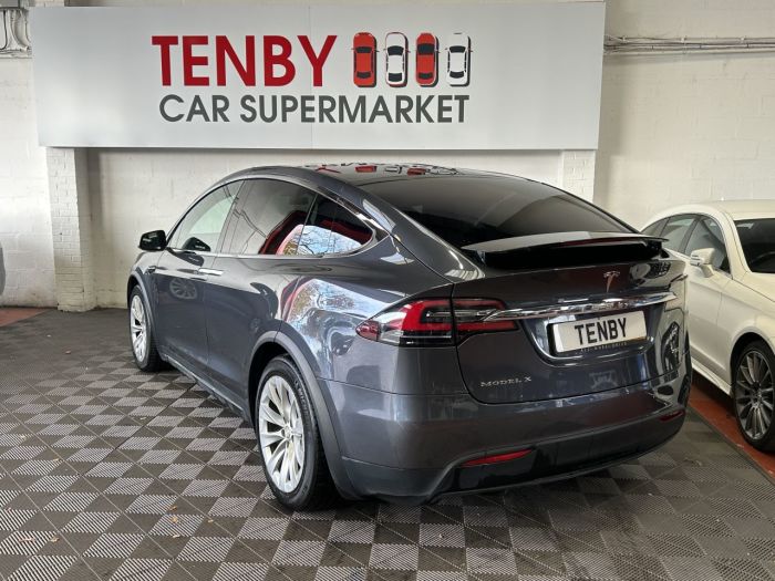 Tesla Model X 75D (Dual Motor) SUV 5dr Electric Auto 4WDE (328 bhp) SUV Electric SILVER