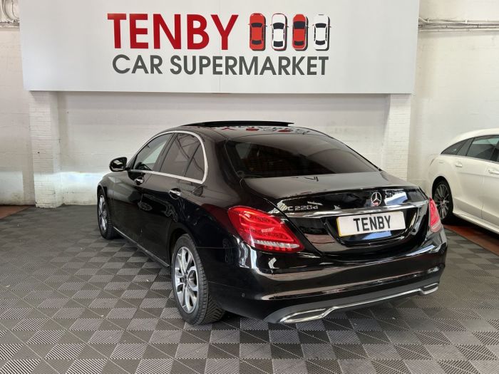 Mercedes-Benz C Class 2.1 C220d Sport (Premium Plus) Saloon 4dr Diesel G-Tronic+ Euro 6 (s/s) (170 ps) Saloon Diesel BLACK