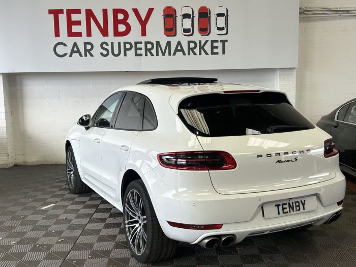 Porsche Macan 3.0 TD V6 S SUV 5dr Diesel PDK 4WD Euro 6 (s/s) (258 ps) SUV Diesel WHITE