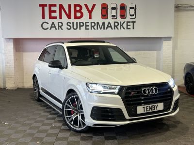 Audi SQ7 4.0 TDI V8 SUV 5dr Diesel Tiptronic quattro Euro 6 (s/s) (435 ps) SUV Diesel WHITEAudi SQ7 4.0 TDI V8 SUV 5dr Diesel Tiptronic quattro Euro 6 (s/s) (435 ps) SUV Diesel WHITE at Motor Finance 4u Tunbridge Wells