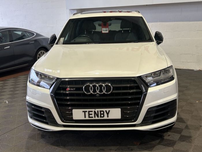 Audi SQ7 4.0 TDI V8 SUV 5dr Diesel Tiptronic quattro Euro 6 (s/s) (435 ps) SUV Diesel WHITE