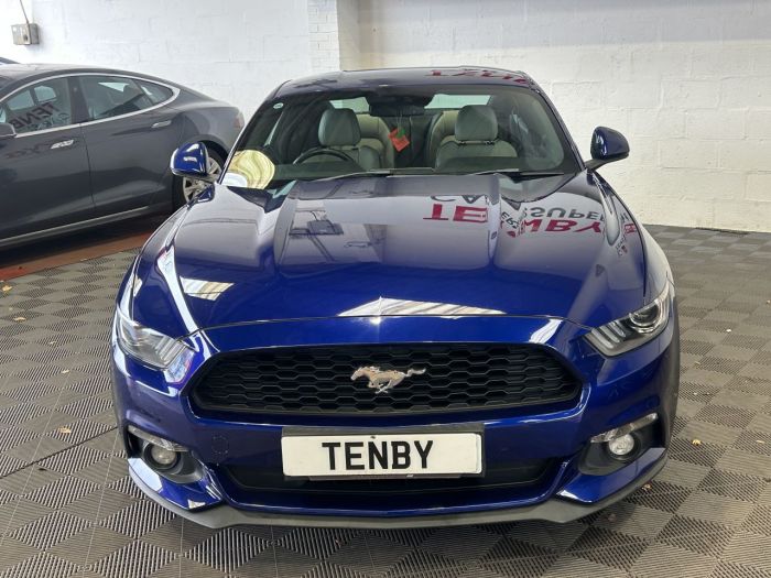 Ford Mustang 2.3T EcoBoost Fastback 2dr Petrol SelShift Euro 6 (317 ps) Coupe Petrol BLUE