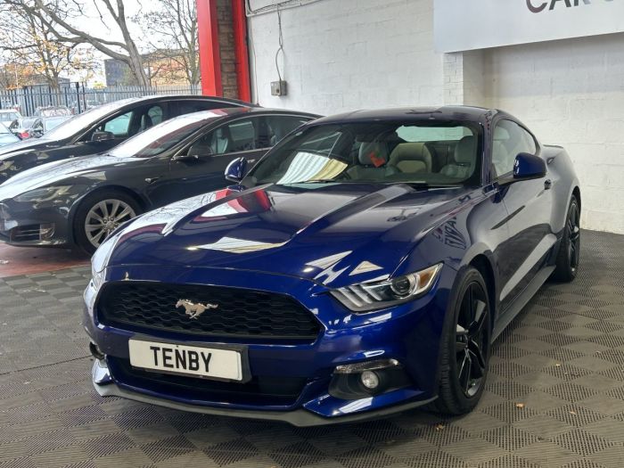 Ford Mustang 2.3T EcoBoost Fastback 2dr Petrol SelShift Euro 6 (317 ps) Coupe Petrol BLUE