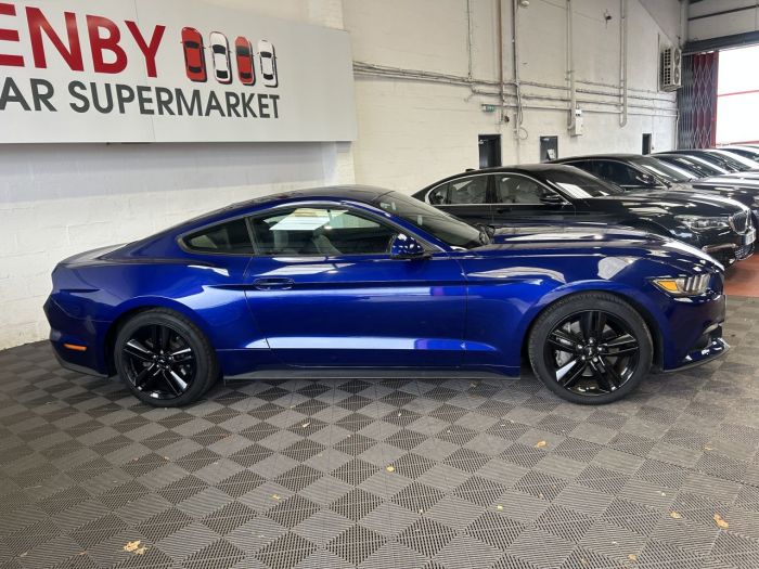 Ford Mustang 2.3T EcoBoost Fastback 2dr Petrol SelShift Euro 6 (317 ps) Coupe Petrol BLUE