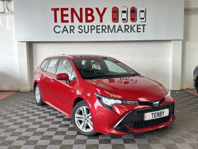 Toyota Corolla 1.8 VVT-h Icon Tech Touring Sports 5dr Petrol Hybrid CVT Euro 6 (s/s) (122 ps) Estate Hybrid REDToyota Corolla 1.8 VVT-h Icon Tech Touring Sports 5dr Petrol Hybrid CVT Euro 6 (s/s) (122 ps) Estate Hybrid RED at Motor Finance 4u Tunbridge Wells