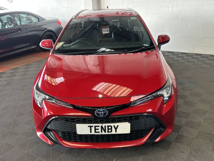 Toyota Corolla 1.8 VVT-h Icon Tech Touring Sports 5dr Petrol Hybrid CVT Euro 6 (s/s) (122 ps) Estate Hybrid RED