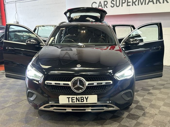 Mercedes-Benz GLA 1.3 GLA200 Sport SUV 5dr Petrol 7G-DCT Euro 6 (s/s) (163 ps) SUV Petrol BLACK