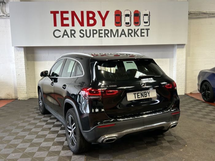 Mercedes-Benz GLA 1.3 GLA200 Sport SUV 5dr Petrol 7G-DCT Euro 6 (s/s) (163 ps) SUV Petrol BLACK