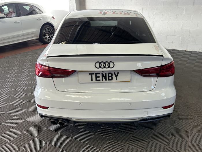 Audi A3 2.0 TDI S line Saloon 4dr Diesel S Tronic Auto 6Spd Euro 6 (s/s) (150 ps) Saloon Diesel WHITE