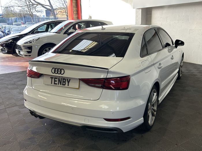 Audi A3 2.0 TDI S line Saloon 4dr Diesel S Tronic Auto 6Spd Euro 6 (s/s) (150 ps) Saloon Diesel WHITE