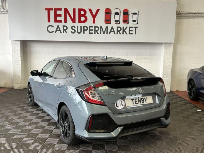 Honda Civic 1.0 VTEC Turbo SR Hatchback 5dr Petrol CVT Euro 6 (s/s) (129 ps) Hatchback Petrol GREY