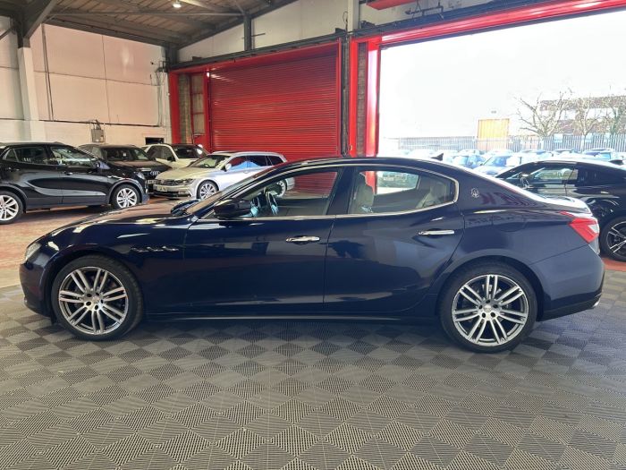 Maserati Ghibli 3.0D V6 Saloon 4dr Diesel ZF Euro 5 (s/s) (275 ps) Saloon Diesel BLUE