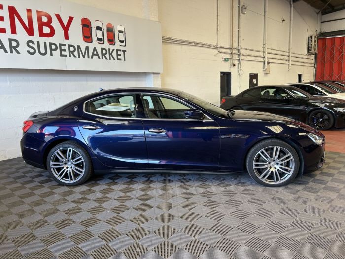 Maserati Ghibli 3.0D V6 Saloon 4dr Diesel ZF Euro 5 (s/s) (275 ps) Saloon Diesel BLUE