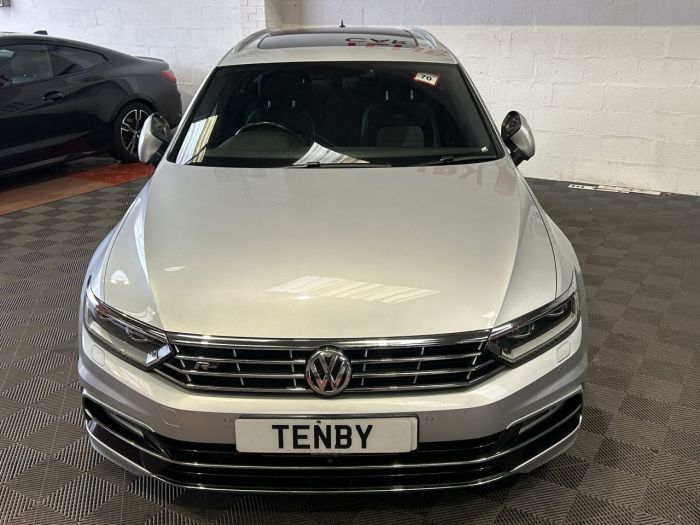 Volkswagen Passat 2.0 BiTDI BlueMotion Tech R-Line Estate 5dr Diesel DSG 4Motion Euro 6 (s/s) (240 ps) Estate Diesel SILVER