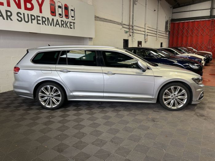 Volkswagen Passat 2.0 BiTDI BlueMotion Tech R-Line Estate 5dr Diesel DSG 4Motion Euro 6 (s/s) (240 ps) Estate Diesel SILVER