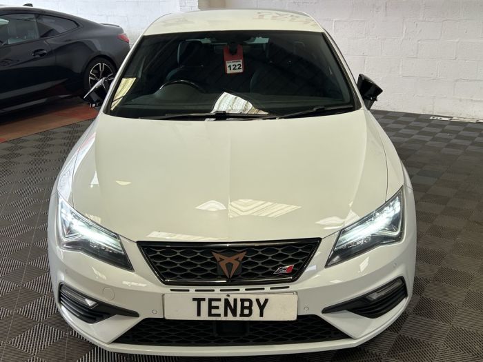 SEAT Leon 2.0 TSI Cupra 300 Hatchback 5dr Petrol DSG Euro 6 (s/s) (300 ps) Hatchback Petrol WHITE