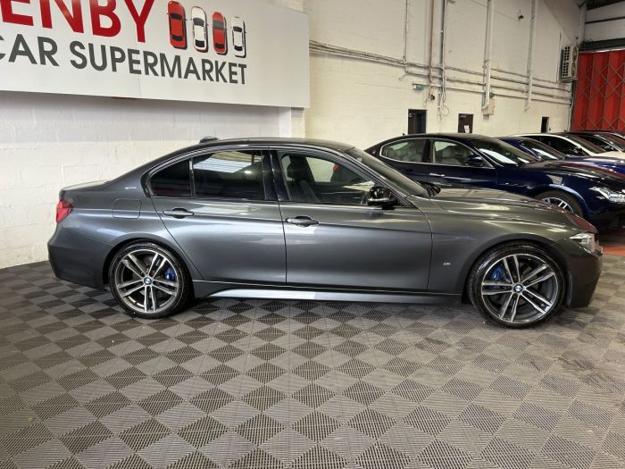 BMW 3 Series 2.0 330e 7.6kWh M Sport Shadow Edition Saloon 4dr Petrol Plug-in Hybrid Auto Euro 6 (s/s) (252 ps) Saloon Hybrid GREY