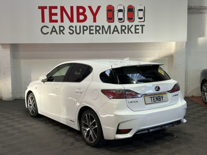 Lexus CT 1.8 200h F Sport Hatchback 5dr Petrol Hybrid CVT Euro 6 (s/s) (136 ps) Hatchback Hybrid WHITE