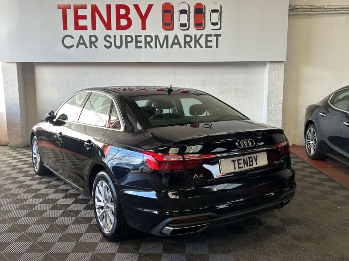 Audi A4 2.0 TDI 35 Technik Saloon 4dr Diesel S Tronic Euro 6 (s/s) (163 ps) Saloon Diesel BLACK