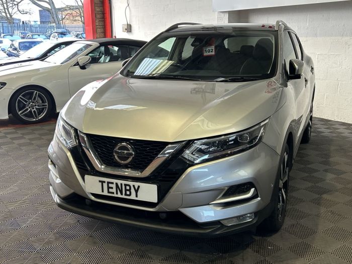 Nissan Qashqai 1.3 DIG-T Tekna SUV 5dr Petrol DCT Auto Euro 6 (s/s) (160 ps) SUV Petrol SILVER