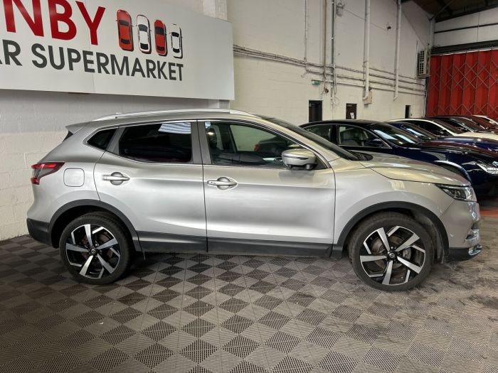 Nissan Qashqai 1.3 DIG-T Tekna SUV 5dr Petrol DCT Auto Euro 6 (s/s) (160 ps) SUV Petrol SILVER