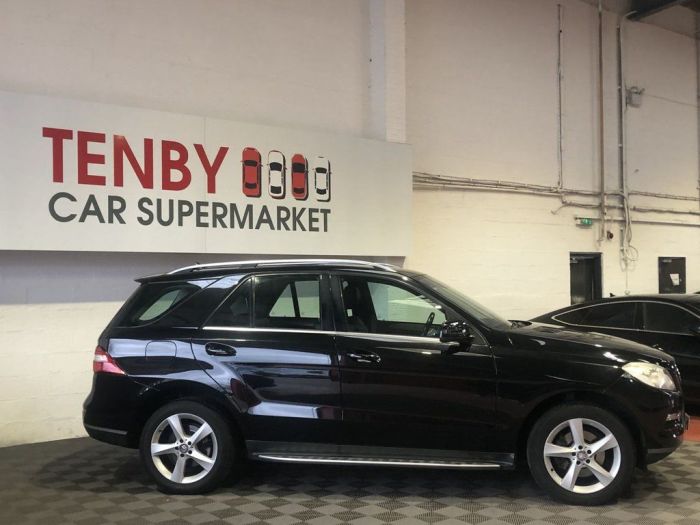 Mercedes-Benz M Class 2.1 ML250 BLUETEC SE 5d 204 BHP Estate Diesel BLACK