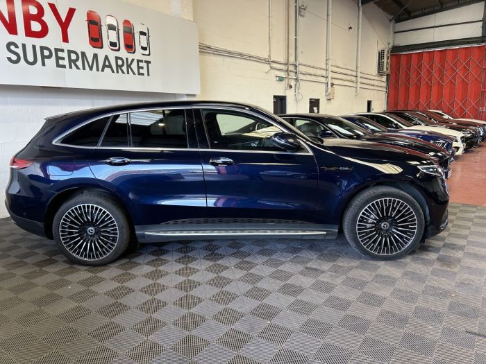 Mercedes-Benz Eqc EQC 400 80kWh AMG Line (Premium Plus) SUV 5dr Electric Auto 4MATIC (408 ps) SUV Electric BLUE