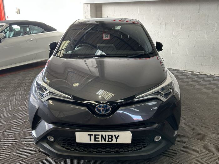 Toyota C-HR 1.8 VVT-h Dynamic SUV 5dr Petrol Hybrid CVT Euro 6 (s/s) (122 ps) SUV Hybrid GREY