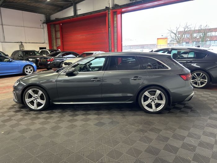 Audi A4 Avant 2.0 TDI 35 S line Estate 5dr Diesel S Tronic Euro 6 (s/s) (163 ps) Estate Diesel GREY