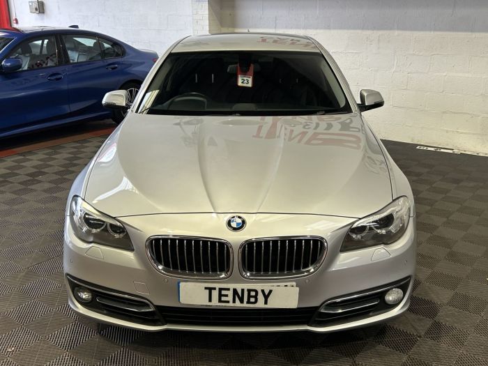 BMW 5 Series 2.0 528i Luxury Saloon 4dr Petrol Auto Euro 6 (s/s) (245 ps) Saloon Petrol SILVER