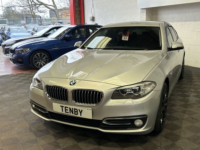 BMW 5 Series 2.0 528i Luxury Saloon 4dr Petrol Auto Euro 6 (s/s) (245 ps) Saloon Petrol SILVER