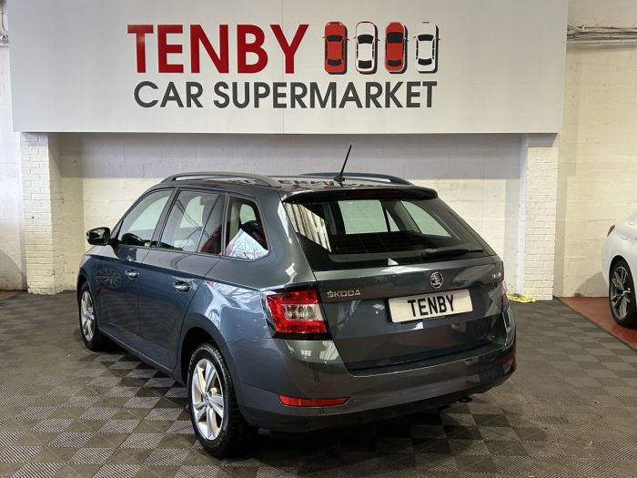 Skoda Fabia 1.0 TSI SE Estate 5dr Petrol DSG Euro 6 (s/s) (110 ps) Estate Petrol GREY