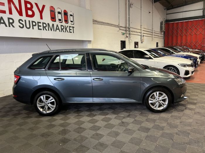 Skoda Fabia 1.0 TSI SE Estate 5dr Petrol DSG Euro 6 (s/s) (110 ps) Estate Petrol GREY